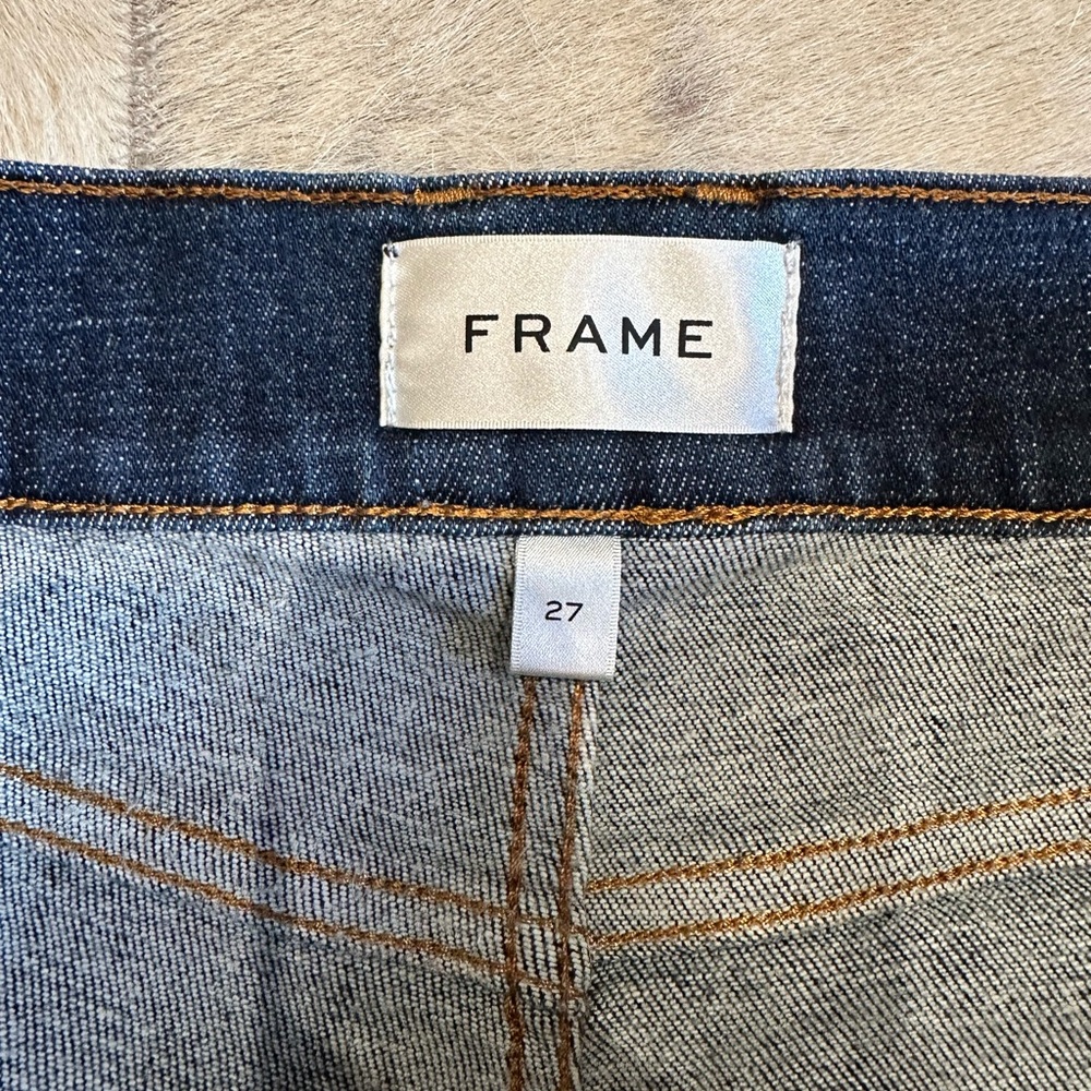 Frame Modern Pocket Jean - Picture 8 of 10